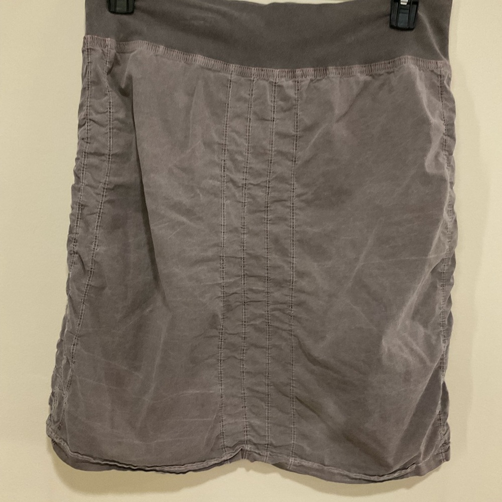 XCVI The Trace Skirt - Picture 5 of 6